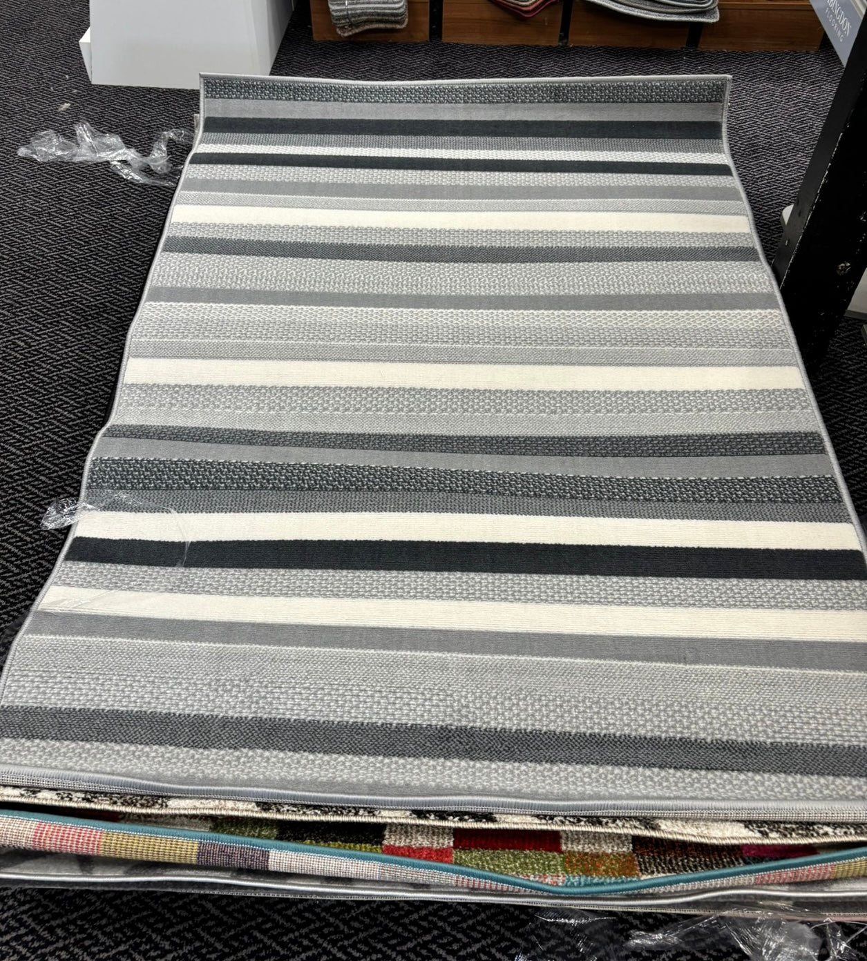 Maestro Grey Stripe - 120cm x 170cm