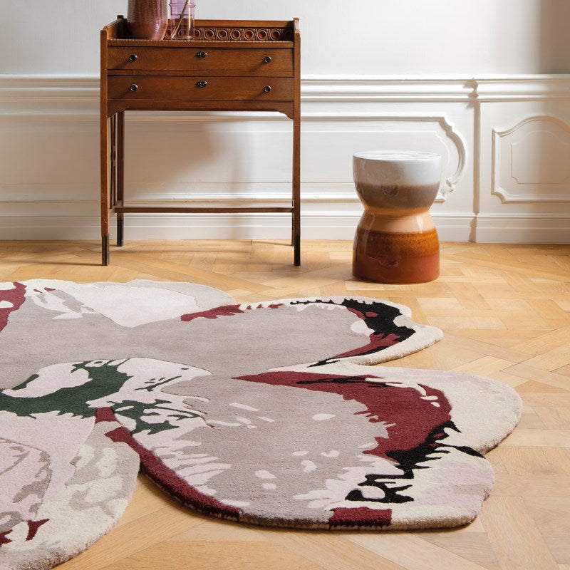 Ted Baker Shaped Magnolia Burgundy Rug